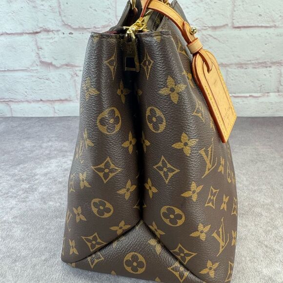 Louis Vuitton Brown Grand Palais Monogram Handbag - Picture 4 of 16